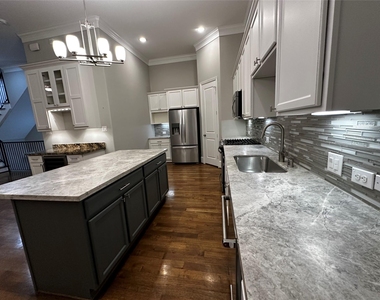 1621 Shearn Street - Photo Thumbnail 13