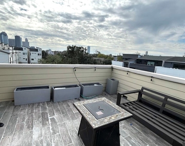 1621 Shearn Street - Photo Thumbnail 35