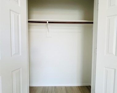 2606 Atwood Glen Lane - Photo Thumbnail 34