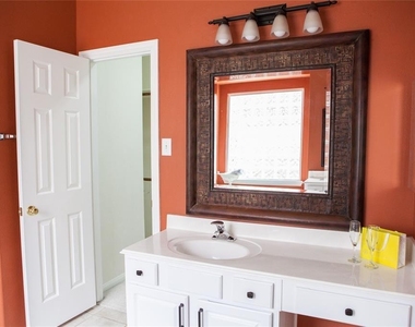 3334 Worthington Drive - Photo Thumbnail 5