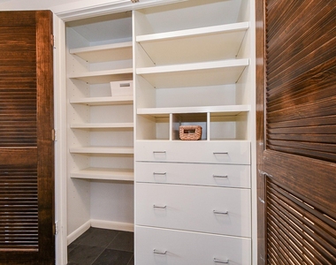 5110 San Felipe Street - Photo Thumbnail 14