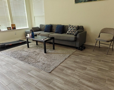 1270 Glendora Drive - Photo Thumbnail 20