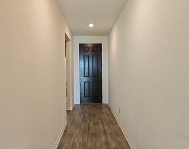 1270 Glendora Drive - Photo Thumbnail 18