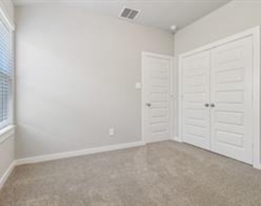 14235 Rolling Pastures Drive - Photo Thumbnail 15