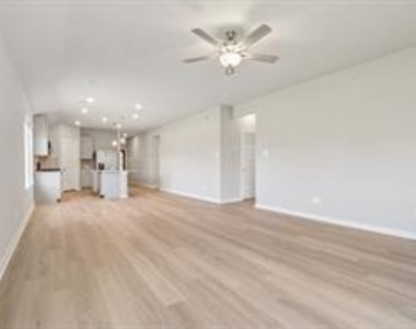 14235 Rolling Pastures Drive - Photo Thumbnail 13