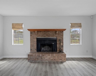 19804 Hiawatha Road - Photo Thumbnail 20