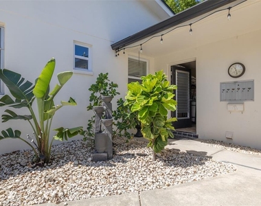 535 32nd Avenue N - Photo Thumbnail 21