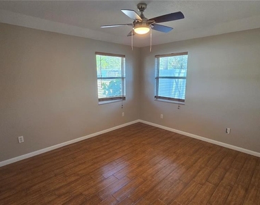 541 Roanoke Street - Photo Thumbnail 14