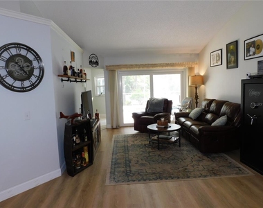 3128 Jodi Lane - Photo Thumbnail 13