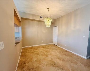 2843 Thaxton Drive - Photo Thumbnail 5