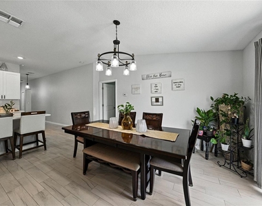 149 Cascade Bend Drive - Photo Thumbnail 15