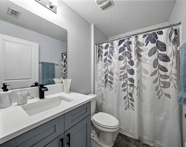 149 Cascade Bend Drive - Photo Thumbnail 24