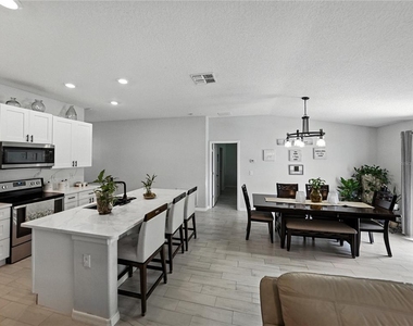 149 Cascade Bend Drive - Photo Thumbnail 18