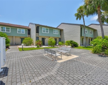 1028 Apollo Beach Boulevard - Photo Thumbnail 31