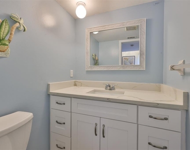 1028 Apollo Beach Boulevard - Photo Thumbnail 11