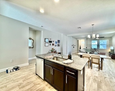 3509 N Tampa Street - Photo Thumbnail 9