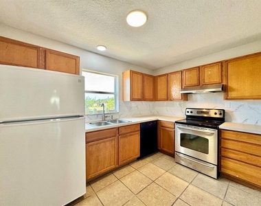 5816 Congress Street - Photo Thumbnail 6