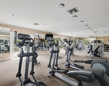10346 Carrollwood Lane - Photo Thumbnail 20