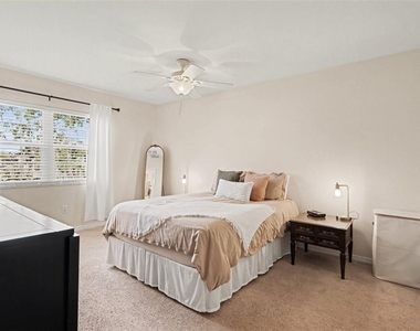 10346 Carrollwood Lane - Photo Thumbnail 12