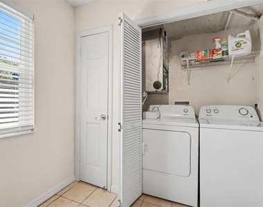 10346 Carrollwood Lane - Photo Thumbnail 18