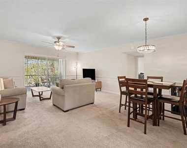 10346 Carrollwood Lane - Photo Thumbnail 7
