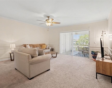 10346 Carrollwood Lane - Photo Thumbnail 6