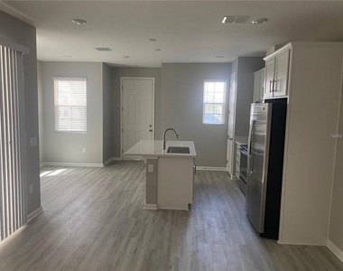 1457 Axel Graeson Avenue - Photo Thumbnail 6