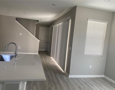 1457 Axel Graeson Avenue - Photo Thumbnail 4