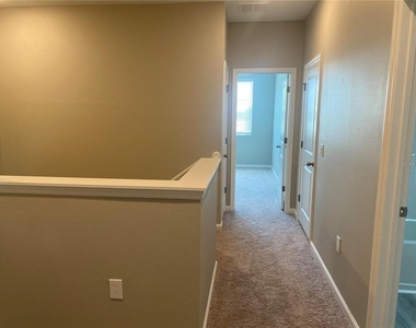 1457 Axel Graeson Avenue - Photo Thumbnail 13
