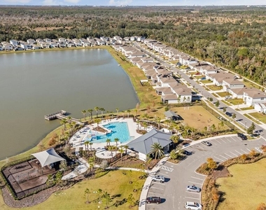 5277 Royal Point Avenue - Photo Thumbnail 3