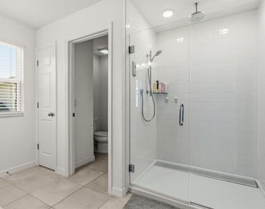 5277 Royal Point Avenue - Photo Thumbnail 29