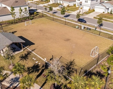 5277 Royal Point Avenue - Photo Thumbnail 9