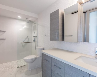 1485 Ashford Avenue - Photo Thumbnail 7