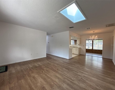 8942 Sw 109th Lane - Photo Thumbnail 3