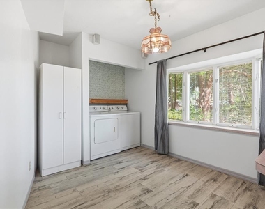 2270 Se 34th Street - Photo Thumbnail 7