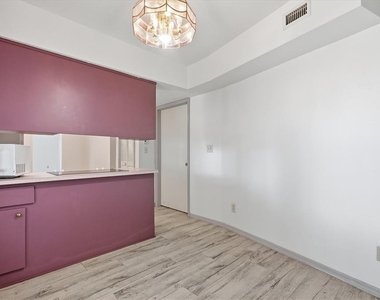 2270 Se 34th Street - Photo Thumbnail 8