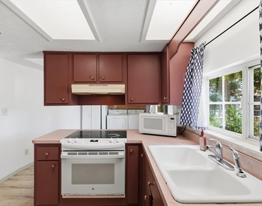 2270 Se 34th Street - Photo Thumbnail 6