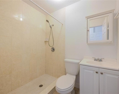 495 Orange Avenue - Photo Thumbnail 19