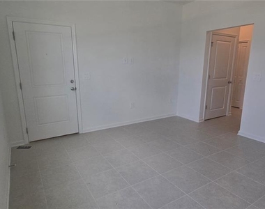 2451 Bluestone Road - Photo Thumbnail 15