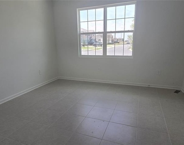 2451 Bluestone Road - Photo Thumbnail 16