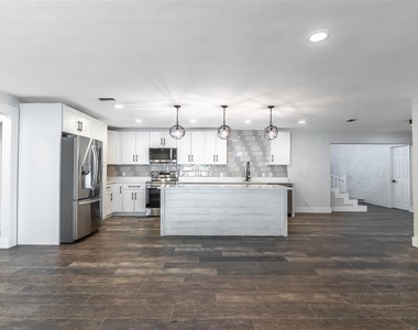 16880 Se 63rd Lane - Photo Thumbnail 8