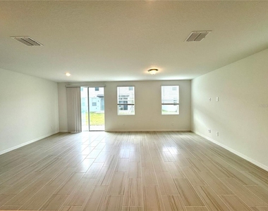 4348 Ranch House Road - Photo Thumbnail 7