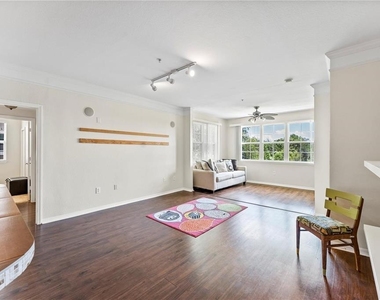 3384 Corona Village Way - Photo Thumbnail 9