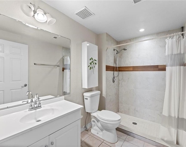 3384 Corona Village Way - Photo Thumbnail 15
