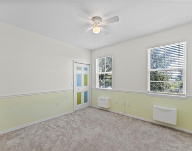 3384 Corona Village Way - Photo Thumbnail 14