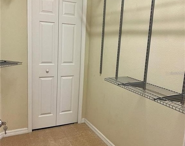 7975 Northlake Parkway - Photo Thumbnail 12