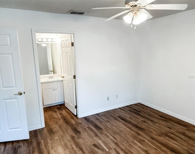 16111 Sw 35th Court Road - Photo Thumbnail 10