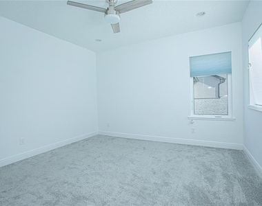 12034 Sprite Lane - Photo Thumbnail 29