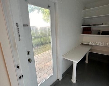 1802 Lucerne Terrace - Photo Thumbnail 15