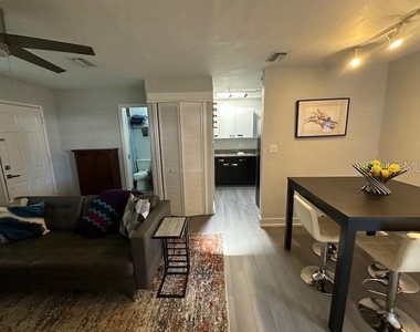 1802 Lucerne Terrace - Photo Thumbnail 2